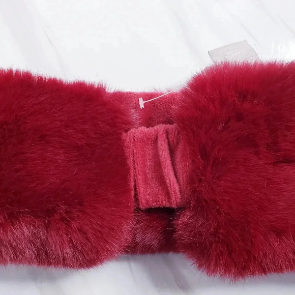 Chico’s Faux Fur Headband Holly Red Cold Weather Lined Cozy Soft - Picture 6 of 10